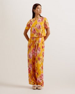 Hitako Printed Wide Leg Pleated Trousers