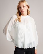 Macenzi Long Sleeve Pleated Blouse