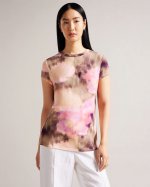 Yazmean Fitted Floral T-Shirt With Twisted Neck