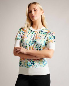 Mowlii Sketchy Magnolia Puff Sleeve T-Shirt