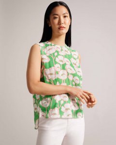 Kelany Short Sleeve Top With Shoulder Detail