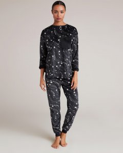 Veselar Star Print Top and Joggers Set