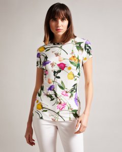 Vikina Fitted T-Shirt with Twist Neck